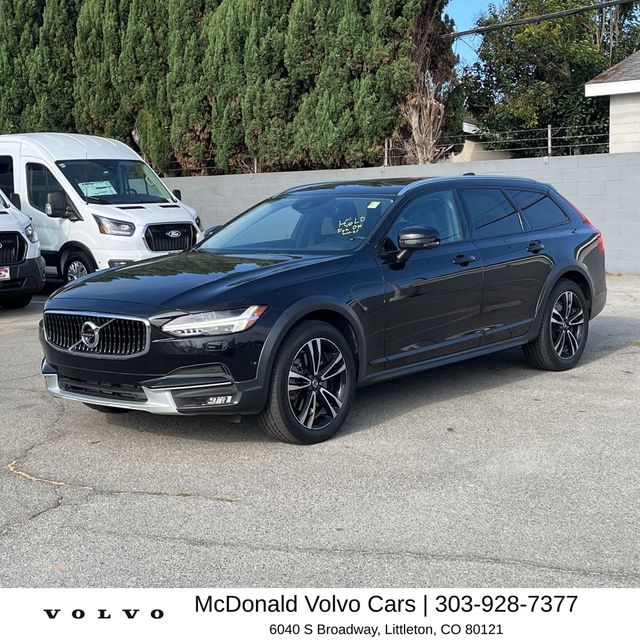 volvo v90 cross country 2018 YV4102NK7J1024427 image volvo v90 cross country 2018 YV4102NK7J1024427 image